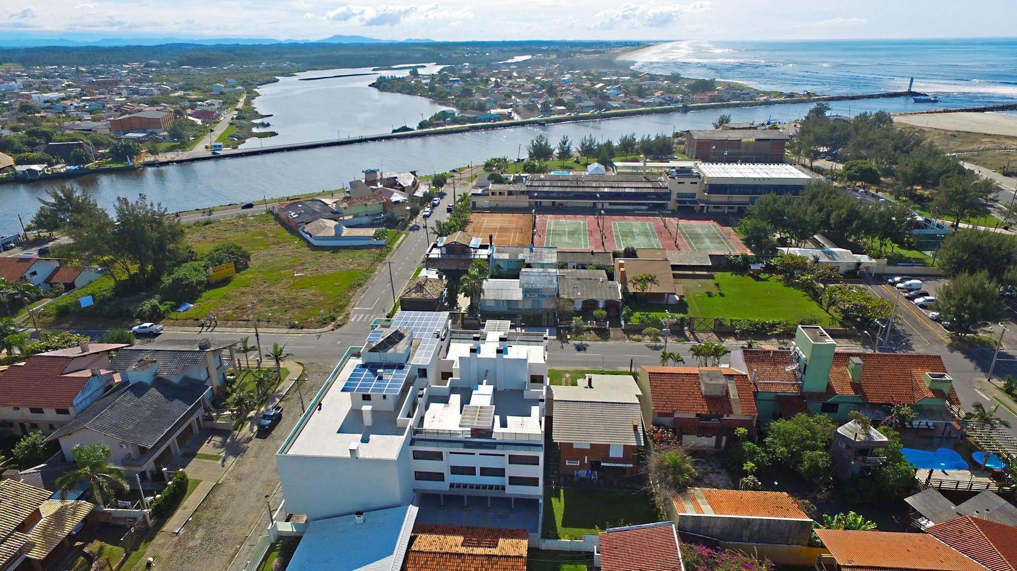 Pousada Molhes Da Barra Торрис Экстерьер фото